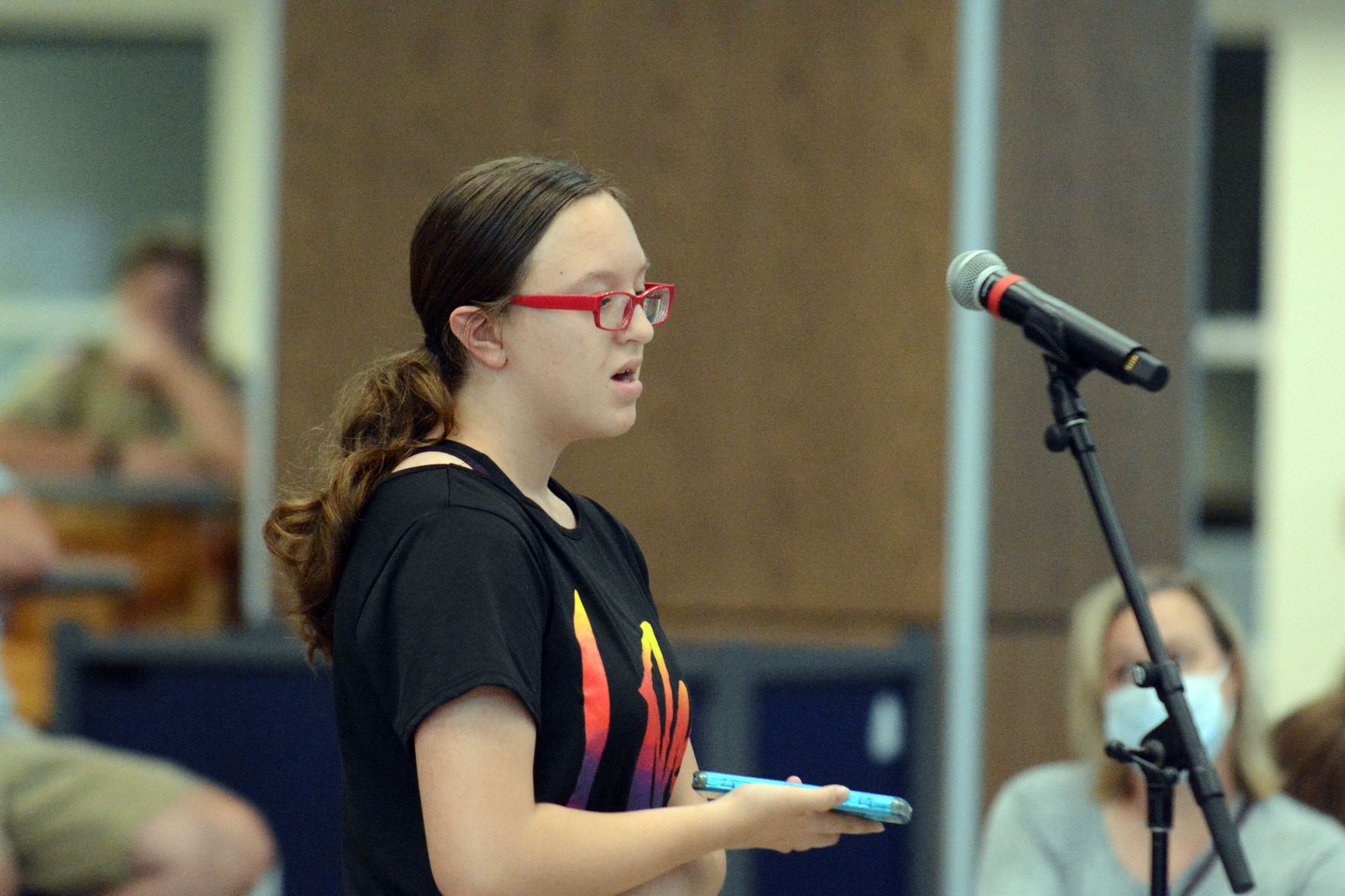 Baraboo schools mask debate